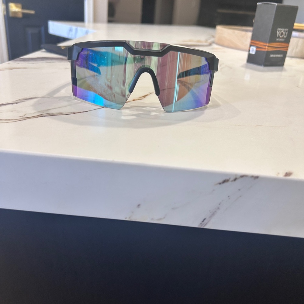 Heatwave Future Tech Z87+ Smart Glasses